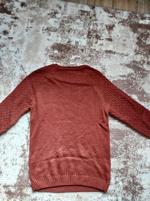 Pulover Roșu pentru diverse ocazii