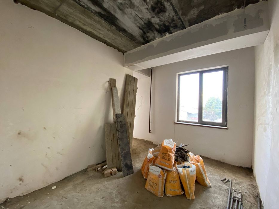 3 xonali karobla vokzalda