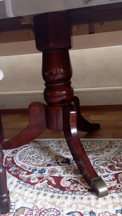 Продам гостиный стол!