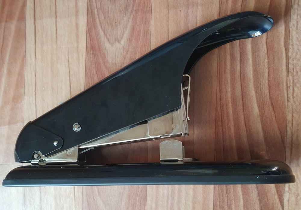 Степлер. Rapid .