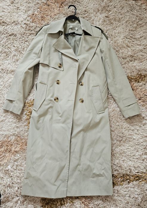 Продам плащ 42 размер