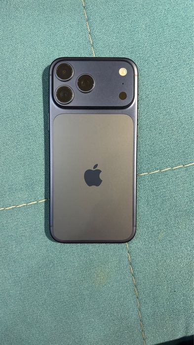 Обмен 17 pro max на Air