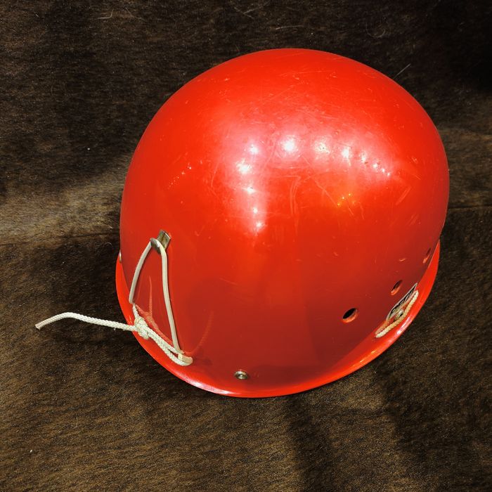 Каска-шлем Petzl продам