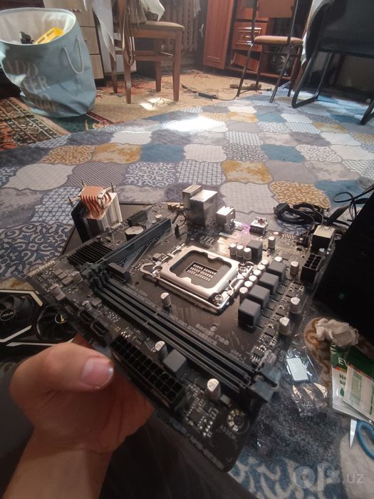 Gygabyte materinka h610m k ddr4