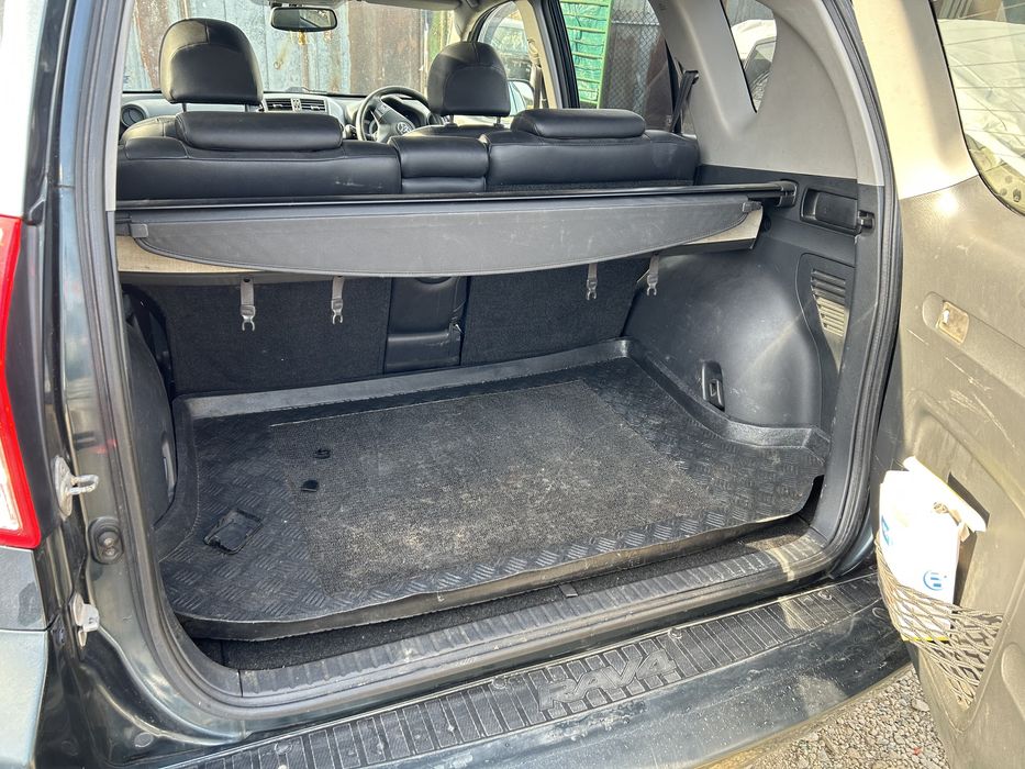 Toyota RAV4 Тойота Рав4 2.2 dcat 177 На части