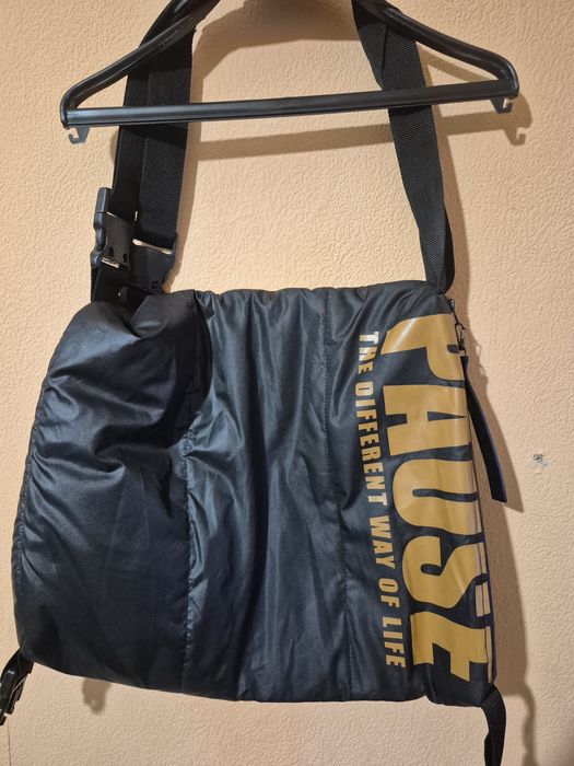 Нова чанта на Pause