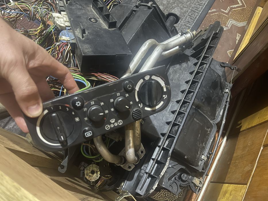 Запчасти бмв/bmw e36/спорт сиденья е46