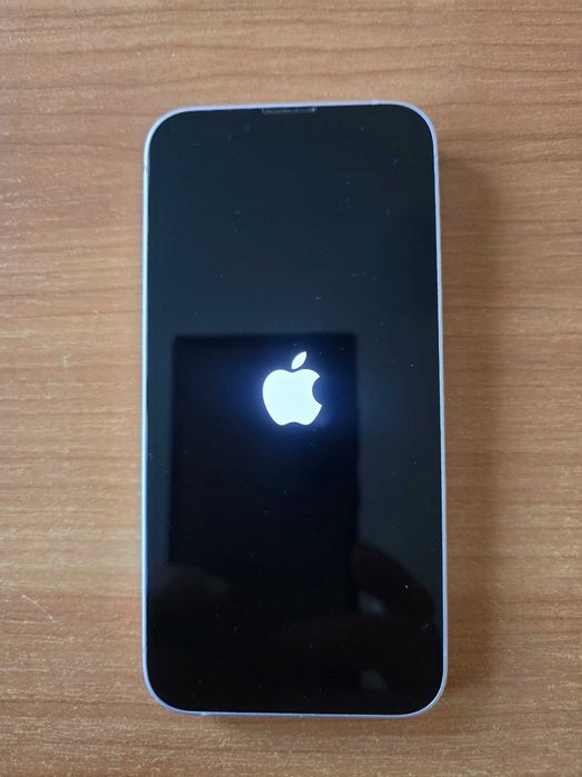 Продавам Iphone 13 mini 256 GB