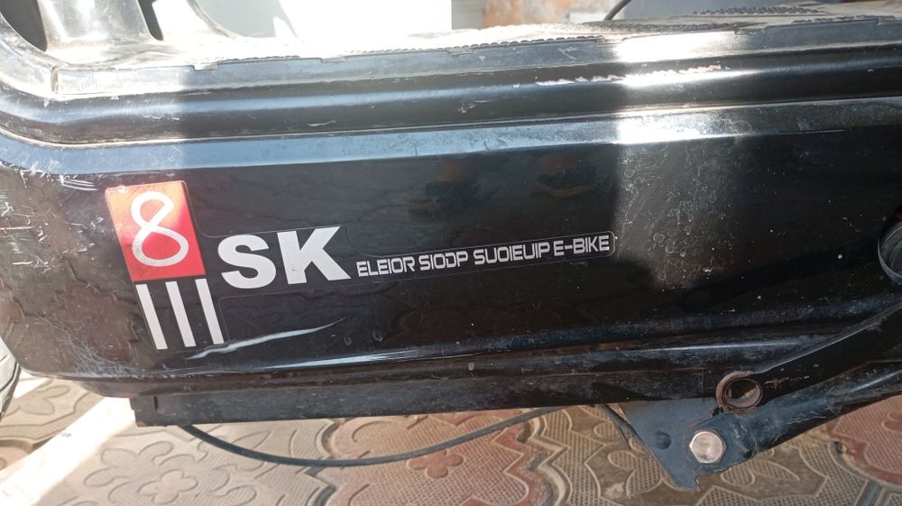 Продаю электровелосипед ск8