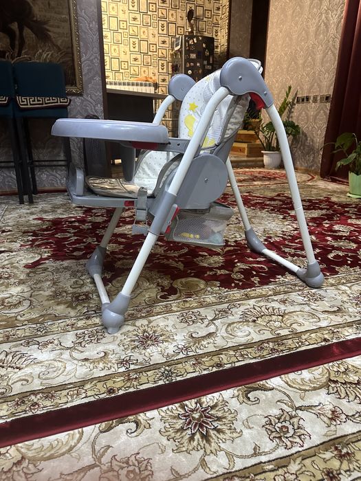 Продается детский столик