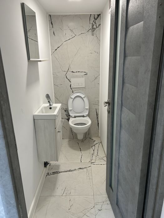 Spatiu comercial de vanzare,poate fi transformat si in locuinta.