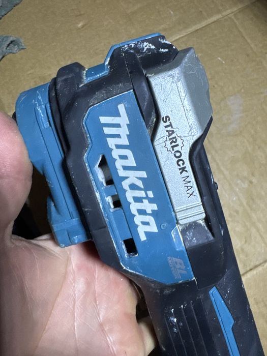 Multifunctionala Makita DTM52