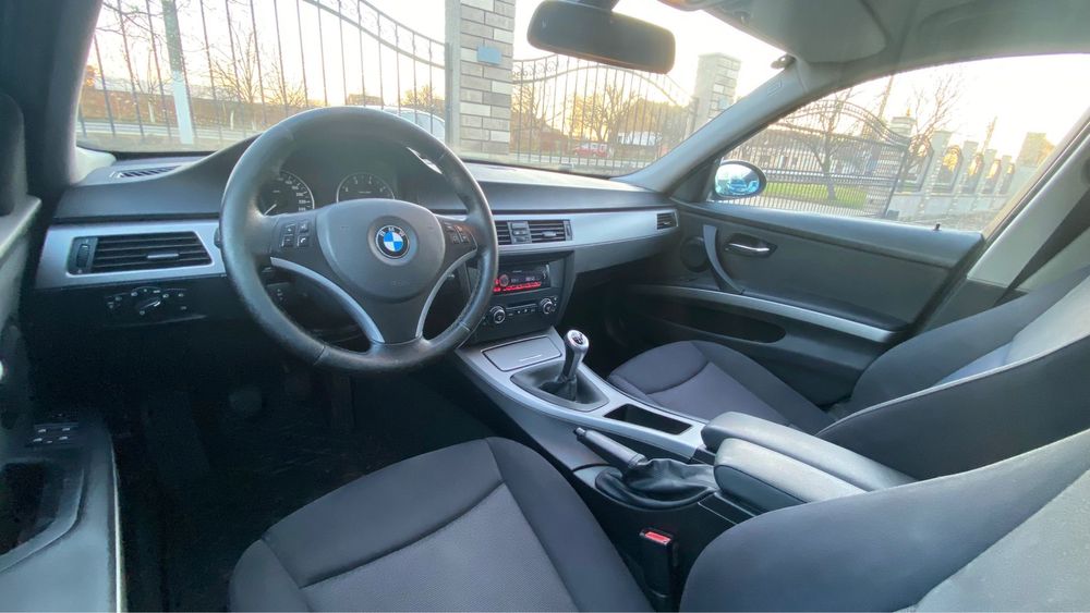 Bmw 318i An 2008 Rate Fixe//Garantie//Livrare // Buy back