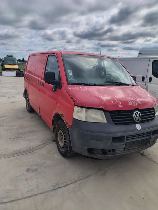 Фолксваген Транспорт Т5 / Volkswagen Transporter T5 1.9 TDI НА ЧАСТИ