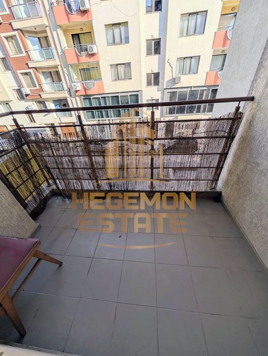 Продава се Двустаен апартамент в Варна, Лятно кино Тракия - 75 кв.м за 1122 €/кв.м - Снимка #11