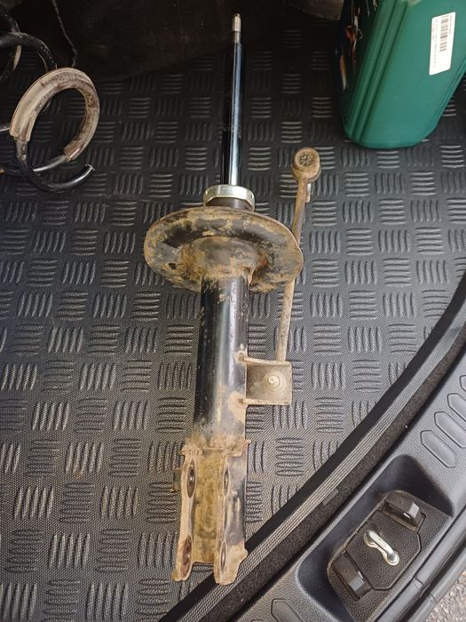 Telescop si arc fata dreapta originale Kia Sportage 3