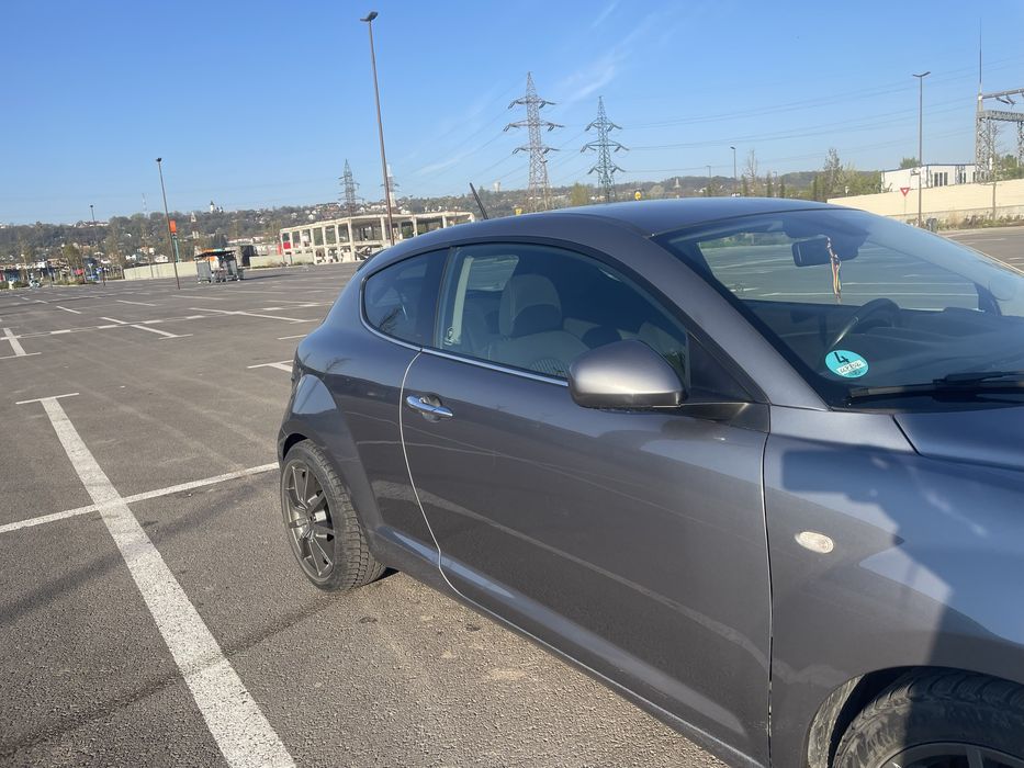 Vand masina Alfa Romeo Mitto