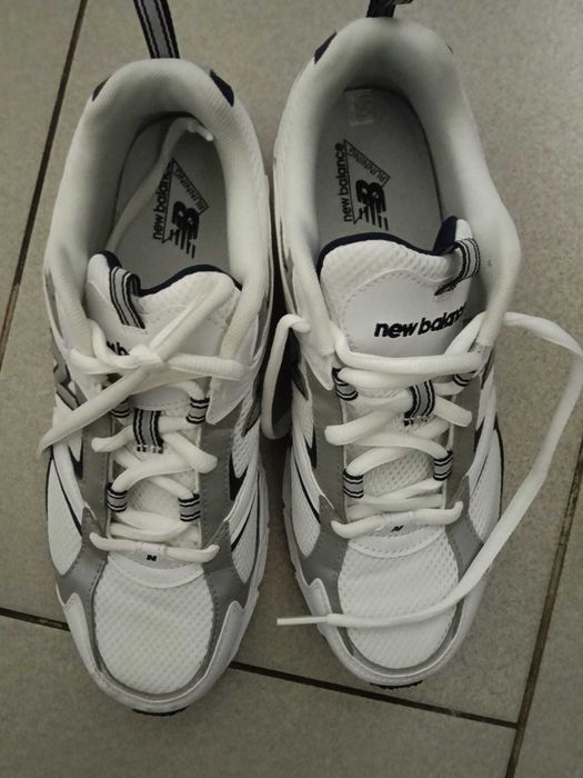 Adidasi New Balance