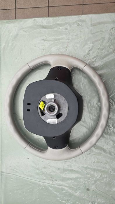 Volan Bmw i3/i3S cu ACC si comenzi volan, piele bej