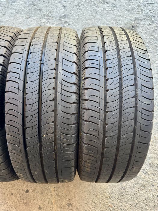 4 броя Летни Гуми 215/65/15С 104/102Т GOOD YEAR ДОТ:1222