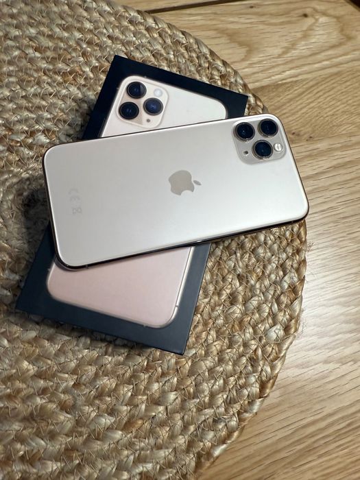 IPhone 11 Pro - чудесен подарък за Коледа