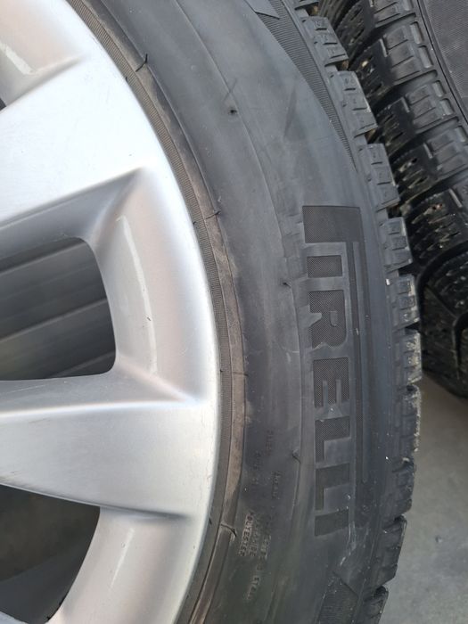 jante Audi originale  pe 17 pt  A4,A5 A6,A7 cu anvelope iarna.