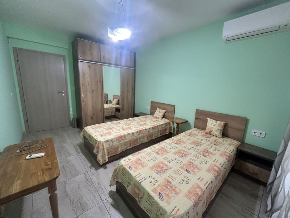 Дава се под наем Тристаен апартамент в Пловдив, Захарна фабрика - 92 кв.м за 612 € - Снимка #14