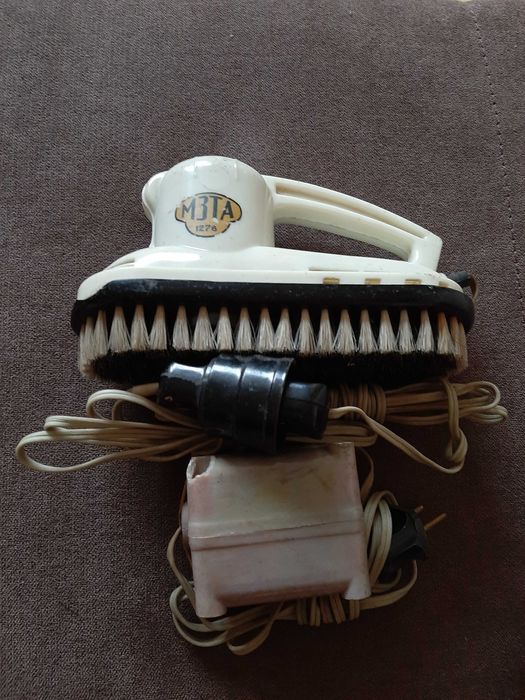 Ел.четка от СССР, като прахосмукачка е. Неползвана!
