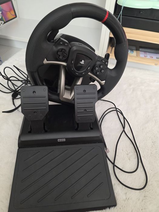 Volan Gaming HORI Racing Wheel Apex (RWA) – Licențiat PS5 / PS4 / PC
