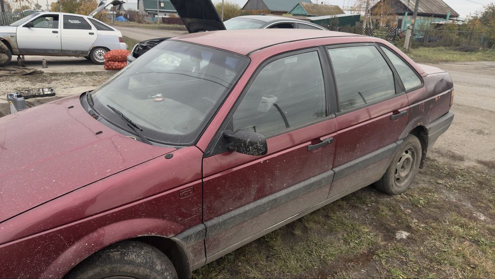 Продам Passat b3 1,8
