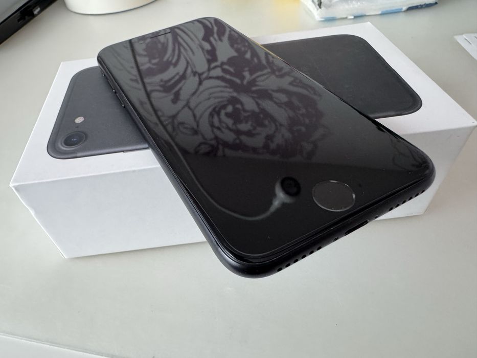 Iphone 7 Black в отлично състояние