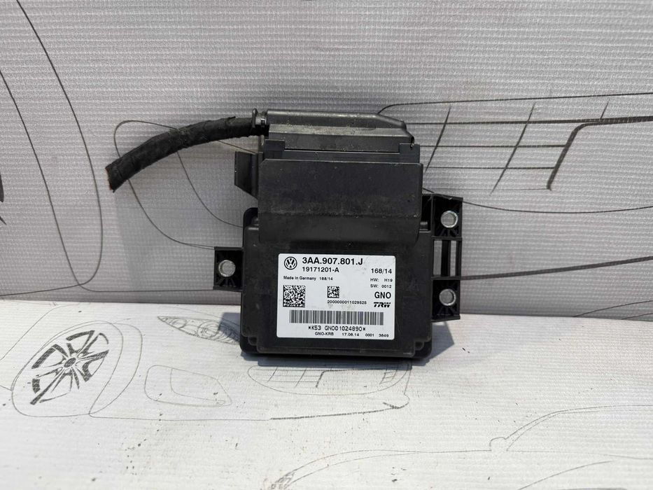 Modul frână de mana EPB Volkswagen Passat B7 3AA907801J 2014 / [2011-2014] / (5B3)