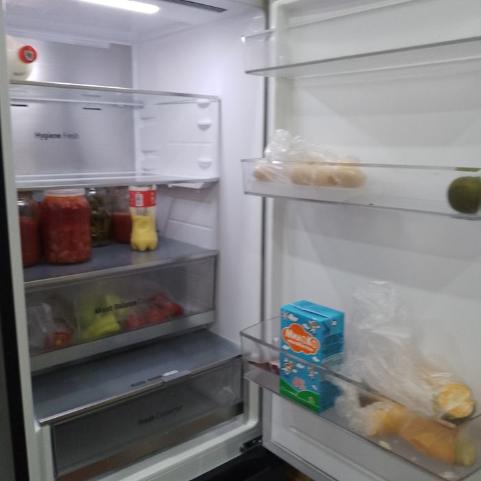 Продам холодильник