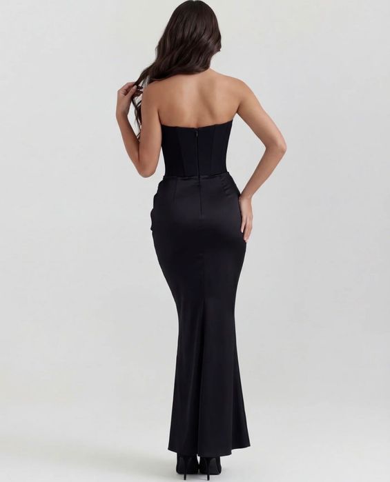 Рокля Almond Muse