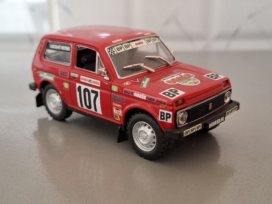 Коллекционная модель Нива ВАЗ 2121, масштаб 1:43