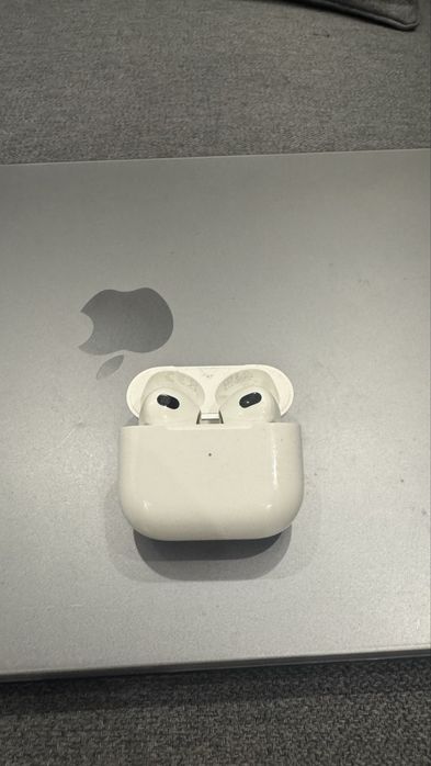 Оригинални Apple Airpods 3rd gen