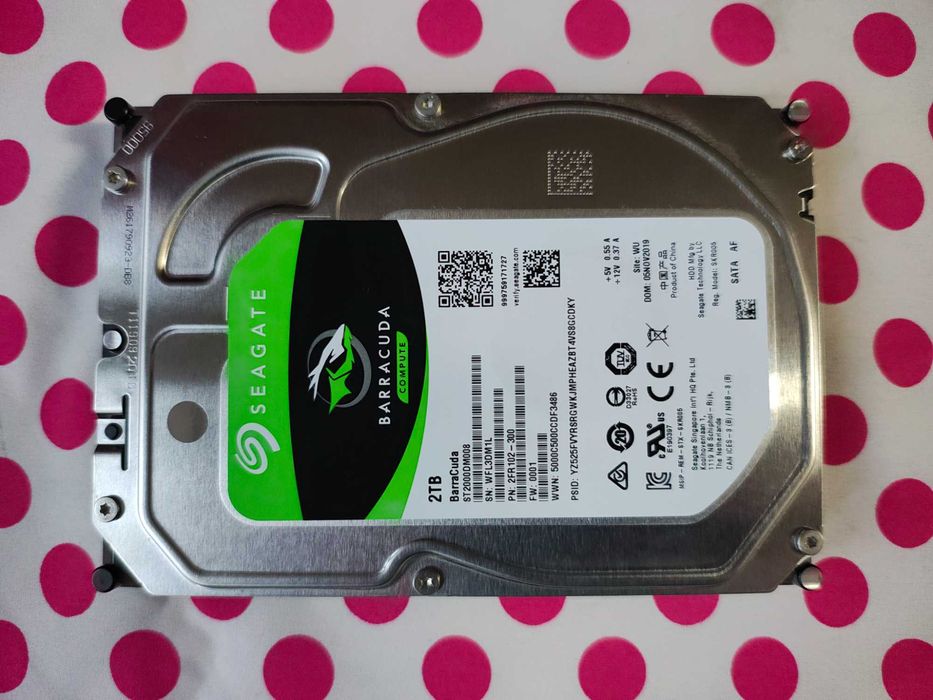 HDD Seagate BarraCuda 2TB, 256 MB cache, SATA III Desktop.