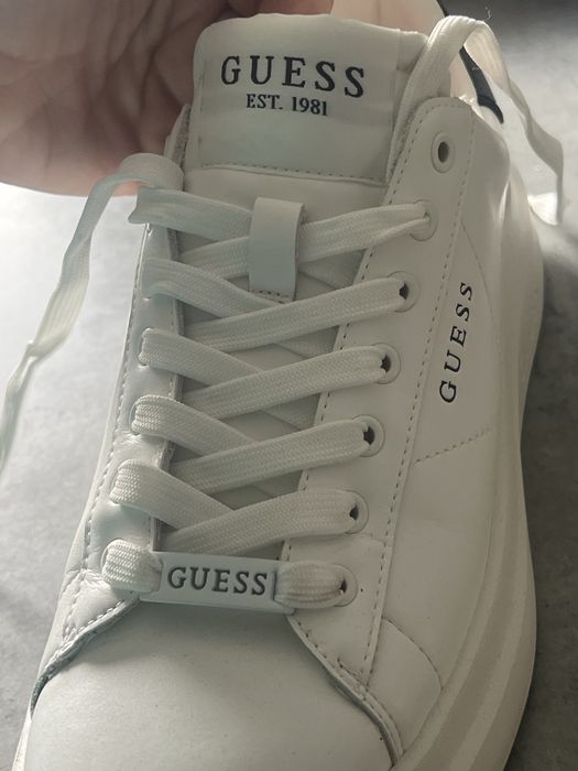 Adidasi Guess barbati