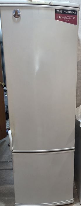 Продам холодильник