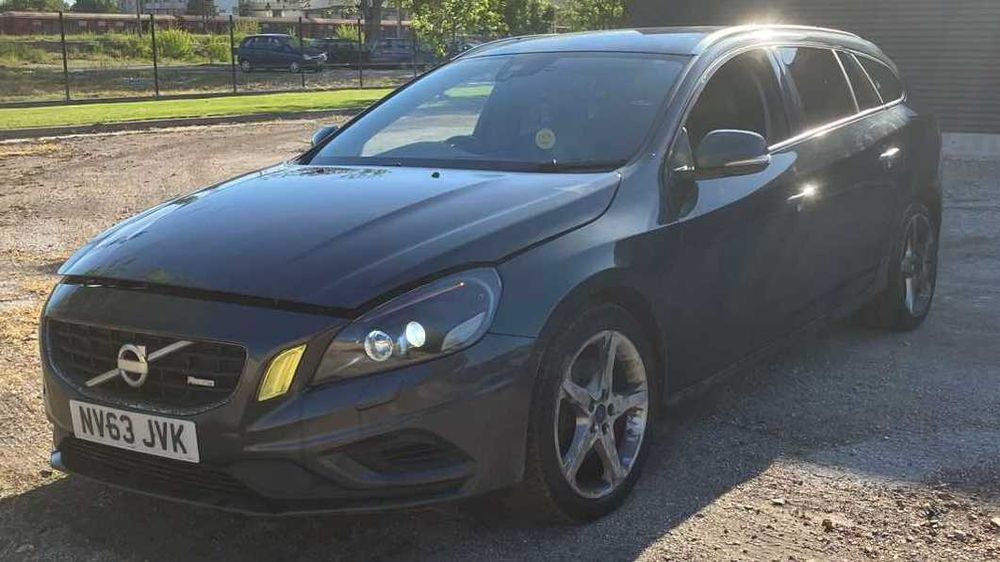 Volvo V60 2010-2014 НА ЧАСТИ