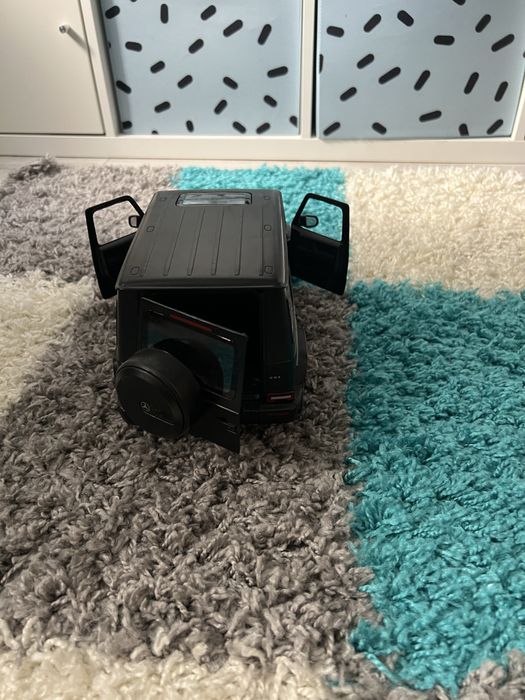 Masina cu telecomanda G-class pentru copii