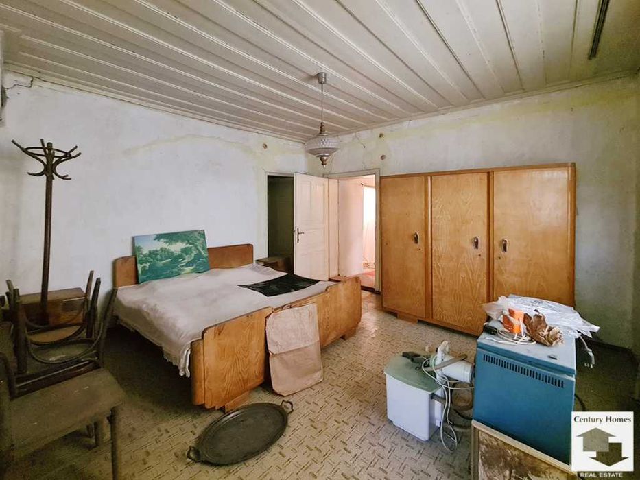 145272 Едноетажна къща за продажба в в центъра на гр. Полски Тръмбеш