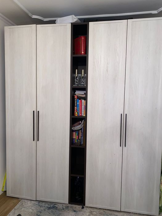 Продается спальная гарнитура