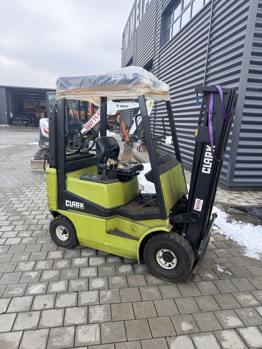 Газокар Clark CGP 16