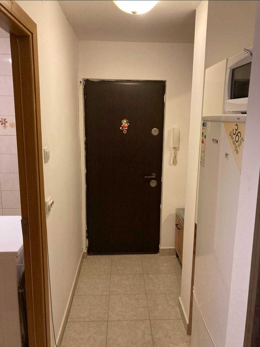 Inchiriez garsoniera strada Lorena