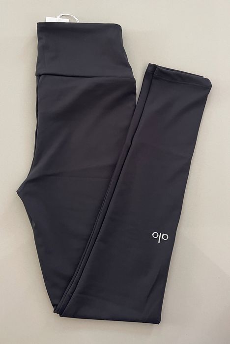 Alo Yoga. Colanti dama maro/negri