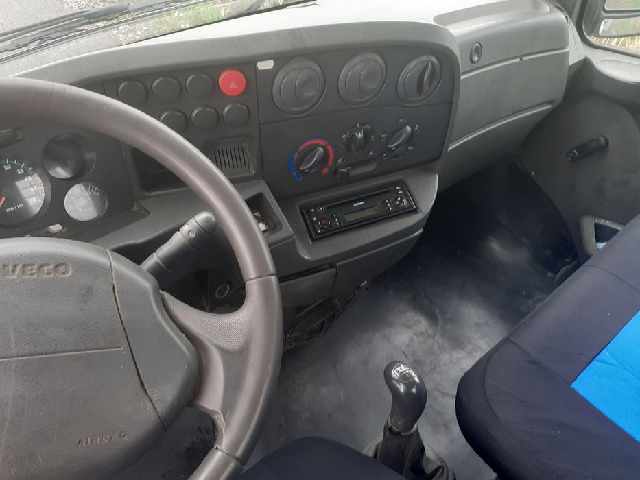 Vând iveco daily