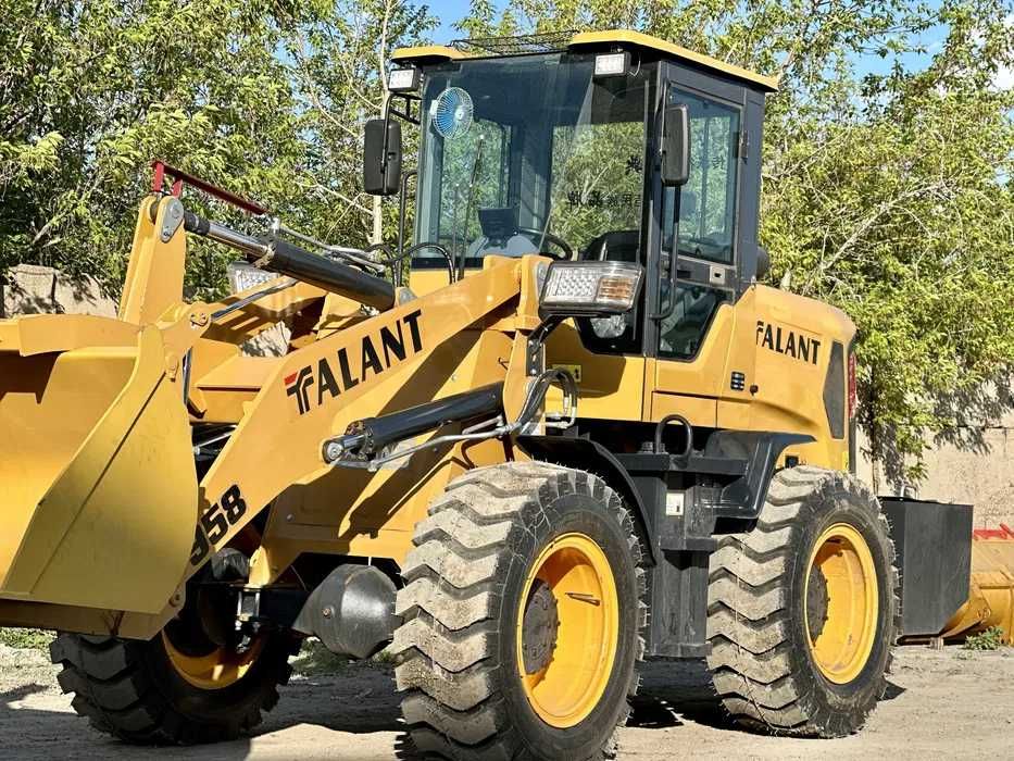 Фронтальный погрузчик ZL958В