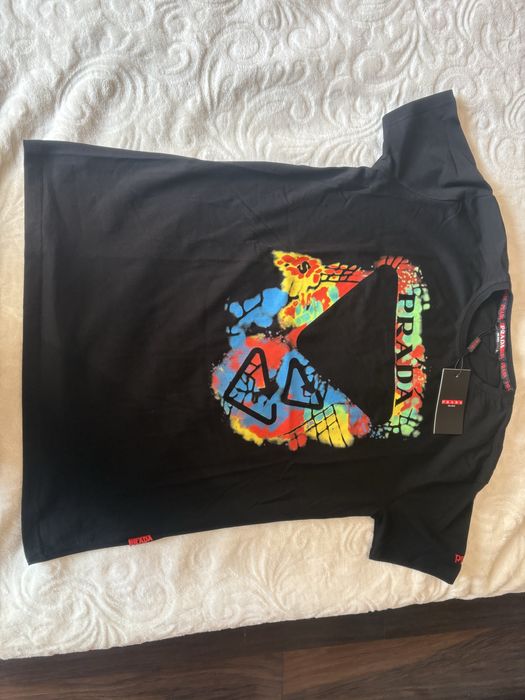 Prada тениска нова