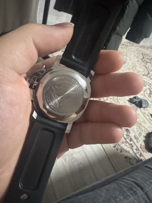 Luminor panerai часы